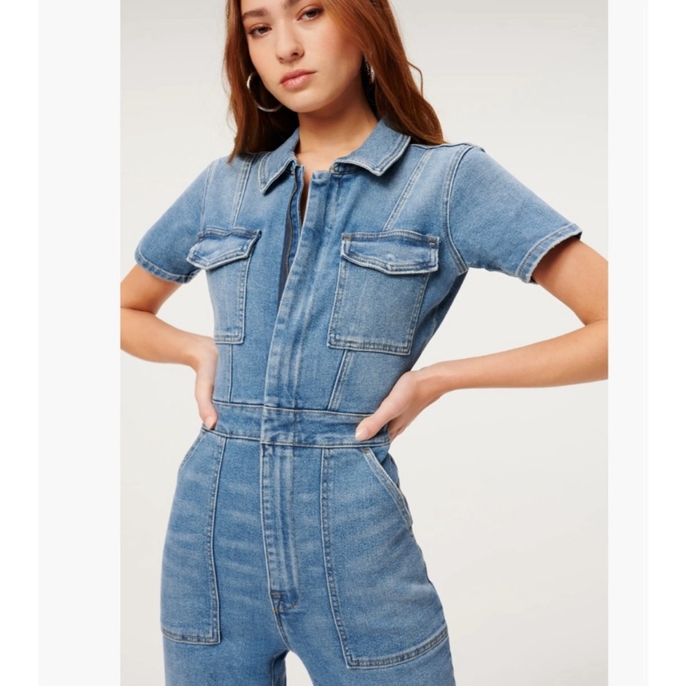 COPY - COPY - 🇺🇸Good American Fit for Success Denim Jumpsuit in Size 4